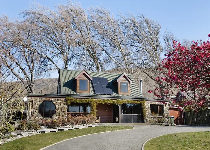4br - Walk To That Tree & *